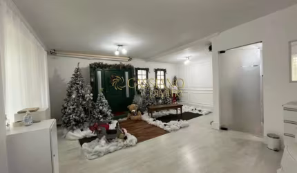 Casa de 230m² à venda | 04 dormitórios, sendo 02 suítes e 03 banheiros | Jardim Esplanada II - São José dos Campos |