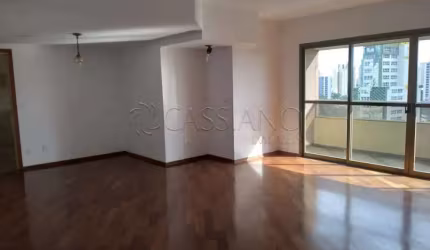 Apartamento à venda de 165m² | 04 dormitórios, sendo 01 suíte e 02 vagas de garagem | Edifício Pôr do Sol - Centro | São José dos Campos |