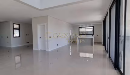 Casa à Venda de 435m² | 05 dormitórios sendo 02 suítes e 04 vagas de garagem | Condomínio Alphaville I - Urbanova