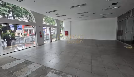 Loja comercial para venda e locação de 521m² | 04 banheiros e 18 vagas de garagem | Condomínio Profissional Center - Jardim São Dimas | São José dos Campos |