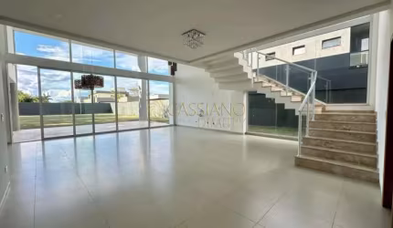 Sobrado à venda de 456m² | 04 dormitórios, sendo suítes e 06 vagas de garagem | Condomínio Mirante do Vale - Jacareí |