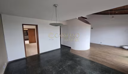 Sobrado para venda e locação de 393m² | 03 dormitórios, sendo 01 suíte e 03 vagas de garagem | Jardim Esplanada - São José dos Campos |