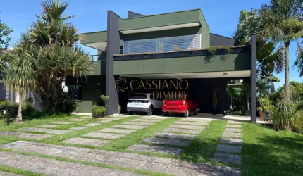 Casa à venda de 515m² | 05 dormitórios, sendo 04 suítes e 09 vagas de garagem | Condomínio Mirante do Vale - Jacareí |
