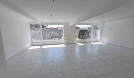 Ponto comercial para venda e locação de 235,59m² | 06 banheiros e 04 vagas de garagem | Bosque dos Eucaliptos - São José dos Campos |