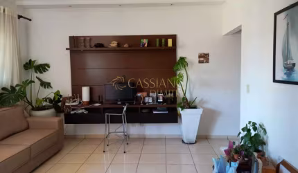 Casa à venda de 152m² | 02 dormitórios, sendo 01 suíte e 02 vagas de garagem | Parque Residencial Santo André | Caçapava