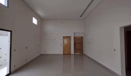 Casa térrea à venda de 140m² | 03 dormitórios, sendo 01 suíte e 04 vagas de garagem | Condomínio Terras do Vale - Caçapava |