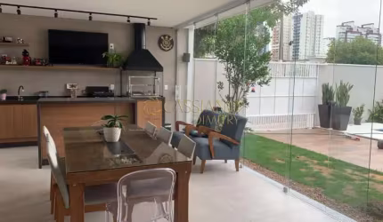 Sobrado à venda de 307m² | 05 dormitórios, sendo suítes e 04 vagas de garagem | Condomínio Sunset Park - Jardim Aquarius | São José dos Campos |