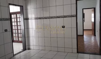 Casa térrea para locação com 02 dormitórios e 04 vagas de garagem com 134m² | Jardim Oriente - São José dos Campos |