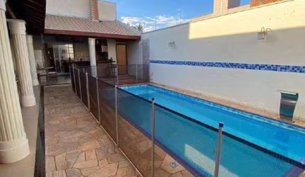 Casa à venda, 3 quartos, 1 suíte, 3 vagas, Universitário - Araras/SP