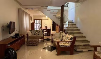 Casa à venda, 4 quartos, 1 suíte, 2 vagas, Abolição - Araras/SP