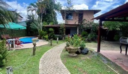 Casa linda no Tarumã