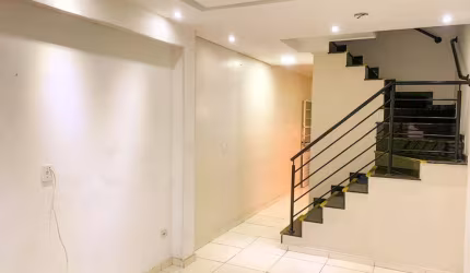 Casa em Condomínio para Venda em São Paulo, Itaquera, 2 dormitórios, 2 suítes, 3 banheiros, 1 vaga
