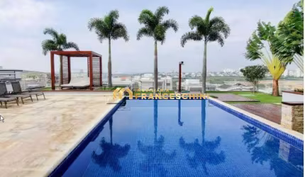 Casa com Linda vista em Condomínio Urbanova