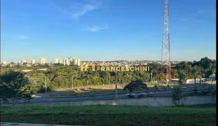 VENDA - TERRENO em CONDOMÍNIO FECHADO - 752M2 - DECLIVE - ALTO PADRÃO - URBANOVA