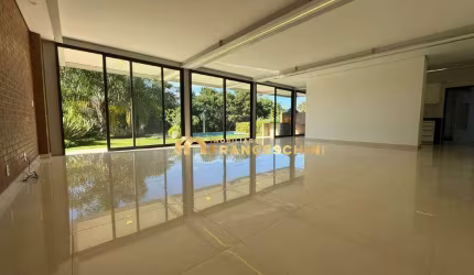 Venda - Casa em Condomínio - Alto Padrão - Reserva do Paratehy - 385m² - Urbanova