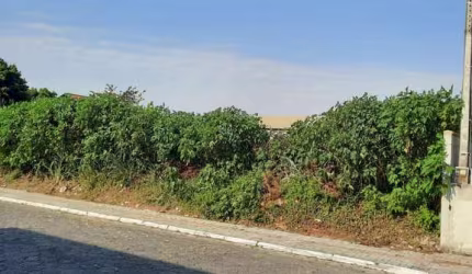 Dois Terrenos juntos pronto para construir em Bombas.