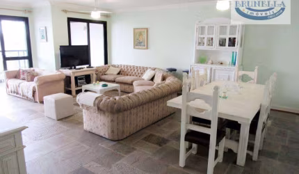 Apartamento na Região da Brunella.