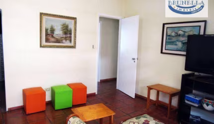 Apartamento na Região da Brunella.