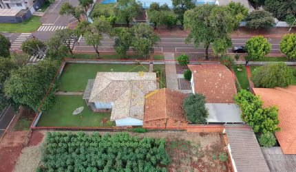 Terreno à venda em Marechal Cândido Rondon, Centro, 800m²