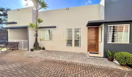 Excelente Oportunidade: Casa em condomínio à Venda no Bairro Cancelli