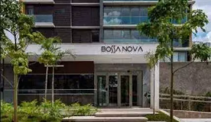 Apartamento Cambuí, 4 Suítes, 5 Vagas.