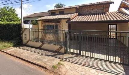 Casa Cidade Universitária, 3 Suítes 4 Vagas.