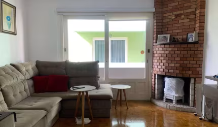Apartamento Semimobiliado, 88m², 03 dormitórios, suíte, Rio Branco - R$ 340.000