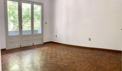 Amplo apartamento, 98m², 03 dormitórios, Bairro Pio X - R$ 290.000