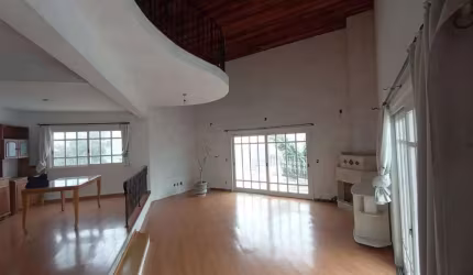 Casa para alugar no bairro Charqueadas em Caxias do Sul/RS