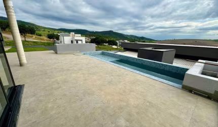 VENDO CASA NO CONDOMÍNIO TERRAS DE SANTA CRUZ EM BRAGANÇA PAULISTA - SP