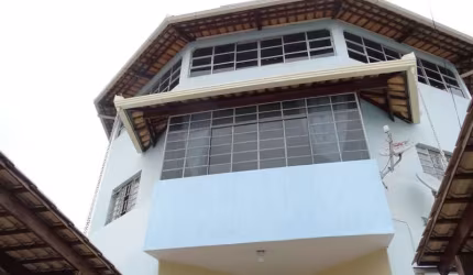 Casa com 4 quartos à venda na Rua Perobas, Colonial, Contagem, 420 m2 por R$ 856.000