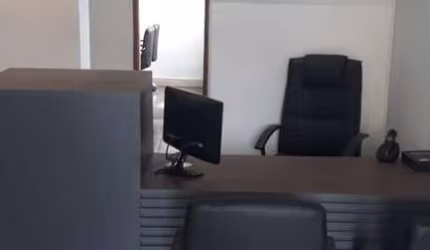 Prédio com 22 salas à venda na Rua Juramento, Pompéia, Belo Horizonte, 620 m2 por R$ 982.000