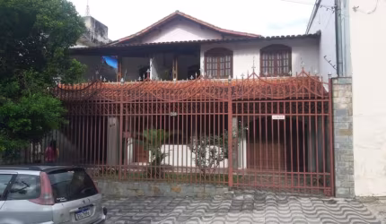 Casa com 4 quartos à venda na Rua Glaura, Santa Cruz, Belo Horizonte, 180 m2 por R$ 720.000