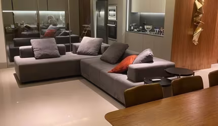Apartamento de Alto Padrão no Tirol – 3 Suítes | Todo Reformado | Porteira Fechada