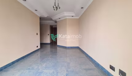 Espaçoso Apartamento para locação, à 14 minuts do metrô Santa Cruz, 3 dormitórios, 2 vagas, suite e