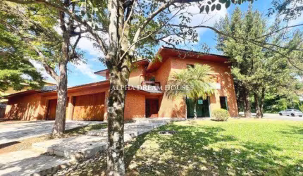 Elegante Residência para Locação no Residencial Tamboré 2