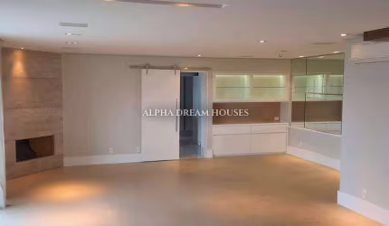 Amplo Apartamento com Vista para a Mata e Lazer em Condomínio  Alto Padrão