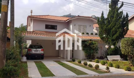 Casa à Venda no Residencial Alphaville 9