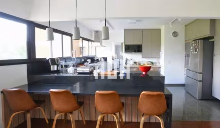 Apartamento Mobiliado para Locação no Mirage