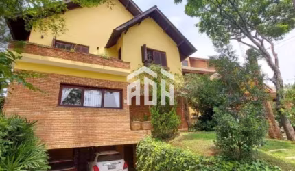 Elegância e Conforto no Alpha 9 Casa com 4 Suítes, Piscina e Espaço Gourmet