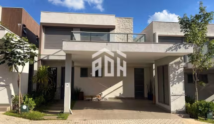 Casa Mobiliada de Alto Padrão à Venda ou Locação no Condomínio Origem