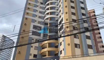 Lindo apartamento para alugar no centro de Maringá