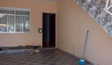 Sobrado com 3 moradias - Cooperativa - $400Mil