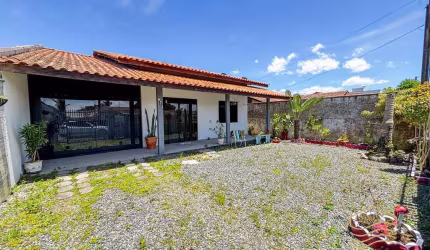 Casa com 3 quartos no Centro de Balneário Barra do Sul