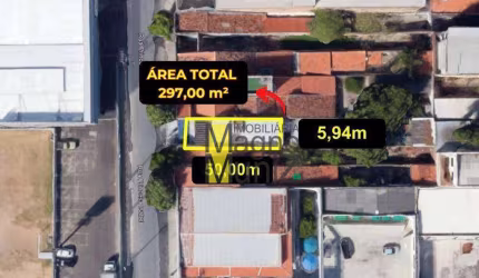 Casa Duplex medindo 297m² à venda por R$ 380.000 - Centro - Fortaleza/CE