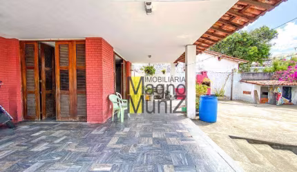 Casa com 3 quartos à venda, 259 m² por R$ 490.000 - Papicu - Fortaleza/CE