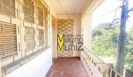 Apartamento com 2 quartos para alugar, 85 m² por R$ 600/mês - Padre Andrade - Fortaleza/CE