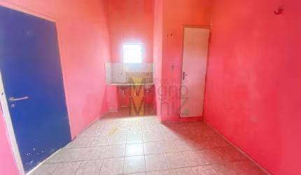 Kitnet com 1 quarto para alugar, 18 m² por R$ 500/mês - Vicente Pinzon - Fortaleza/CE
