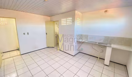 Kitnet com 1 quarto para alugar, 20 m² por R$ 560/mês - Aerolândia - Fortaleza/CE