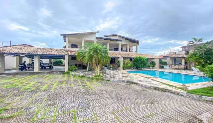 Casa Duplex com 5 suítes para alugar, 275 m² por R$ 8.500/mês - Parque Manibura - Fortaleza/CE